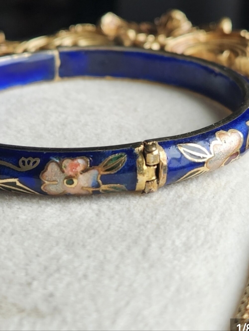 VTG Chinese Blue Cloisonné Enamel Hinged Clamper Bangle Bracelet Floral & Brass - Picture 3 of 8